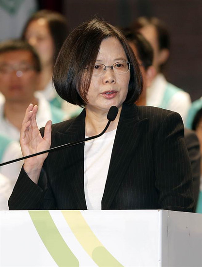 ��������������Ů����Ӣ�ģ��ֲ�����С��