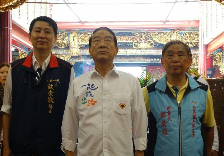 �γ������ҕ����Ů��������Ǹ