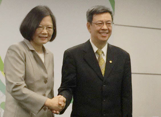 ��Ӣ�ı������x�����^���У���Ƹ˽�҂�̽��ꐽ�������