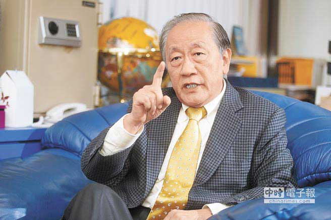 ��Ľ��������Ӣ�ĺ����x�e:�F(xi��n)�ڰԵ���(d��ng)�x����Ե�