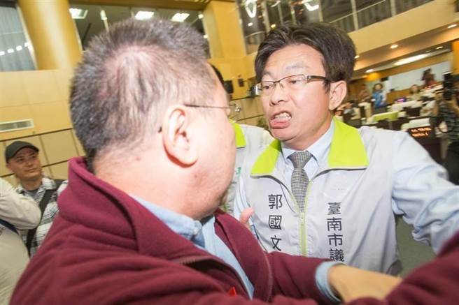 �_�����h�������A�� �{�G�h�T��ȭ�_���򡱈����