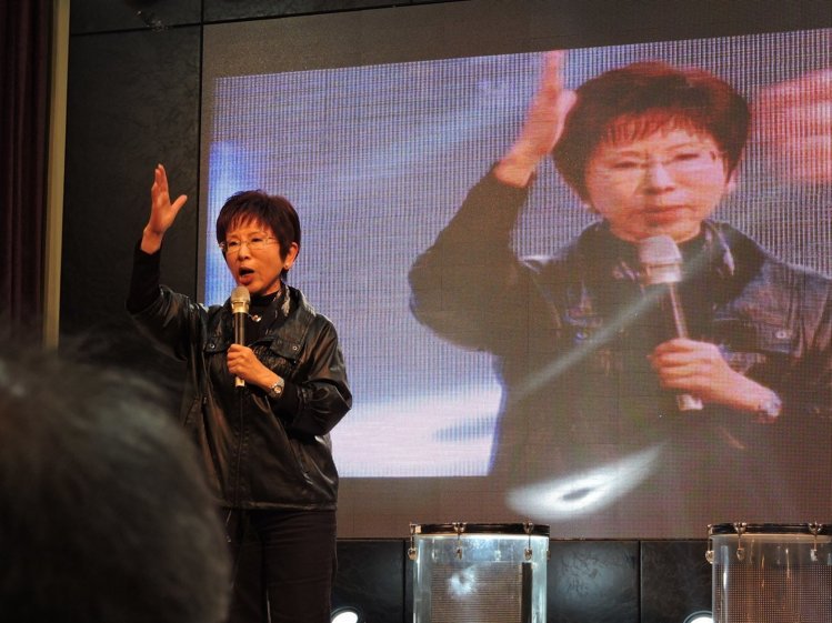 ���������Ϻ���(hu��)�_(t��i)�� ��һ��׌��(gu��)���h���D(zhu��n)��(�D)