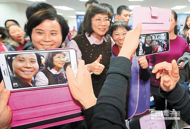 ������:�����qՓ�����c(di��n) ���(hu��)�������x�����S