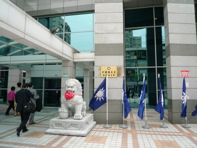 �����h����܊�����ĸ�ġ��x�h��ϯ���_ʼ