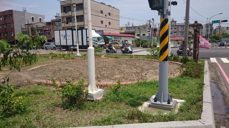 �Y�����~��ͻ���� �{(l��n)�I��ʿ�Q�������Ӣ������