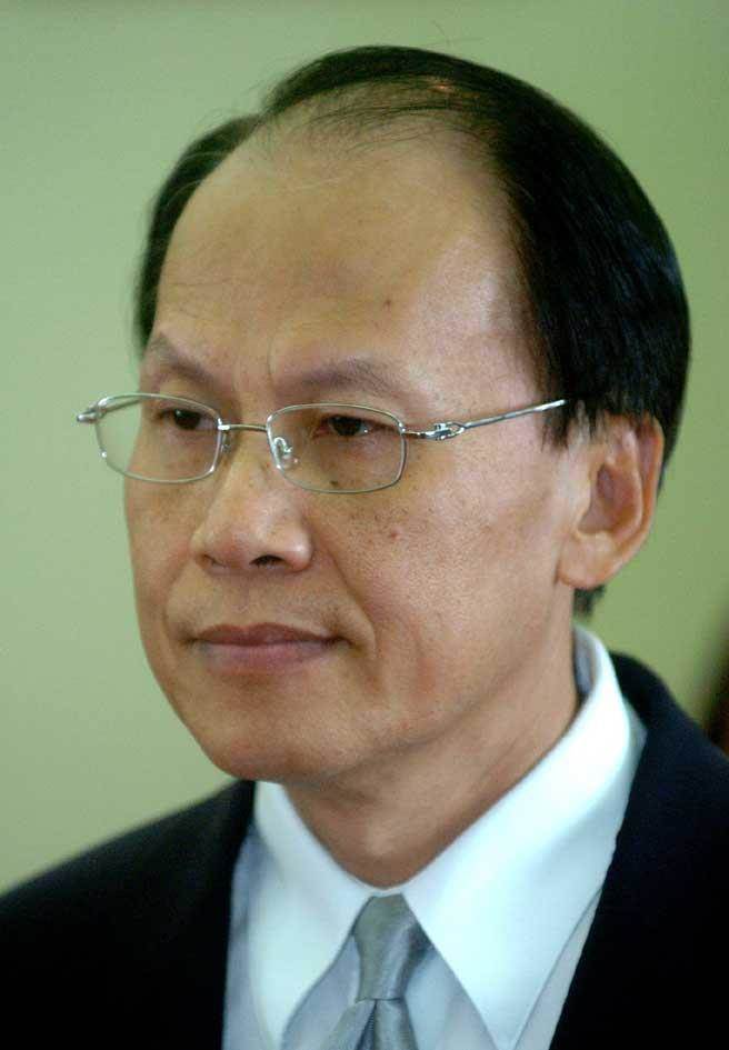 �_(t��i)��"�vӢ����"���c���M(j��n)�h�ɰ�"�⽻"���һ�o