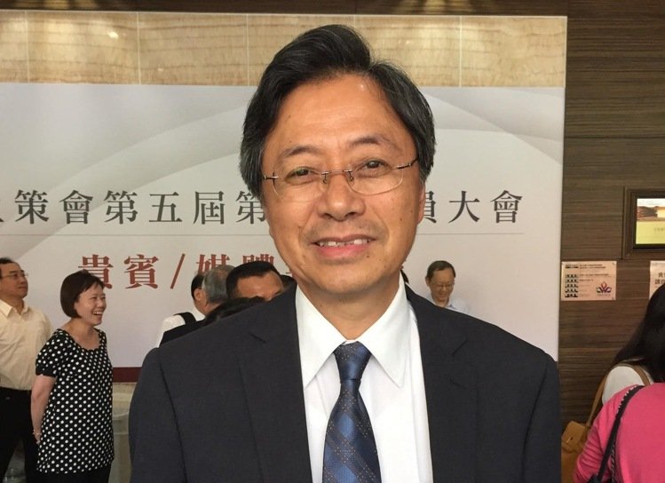 �����������_�����ߕ����L �D�������I��