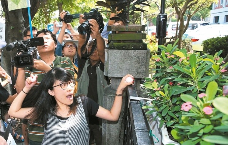 �_��W�����M�W���������� ���_���ֽ������T���h