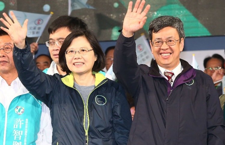 ��Ӣ�����ΫI��Y��8000�f ��;��δ�Q��