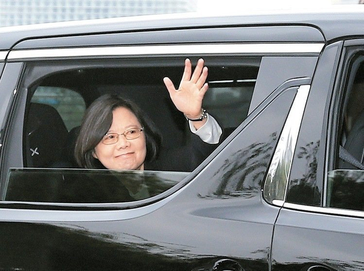 �_(t��i)ý����Ӣ�Į�(d��ng)�ֻ��X(qi��n)����ˮ �sҪ�����w�r(sh��)�D