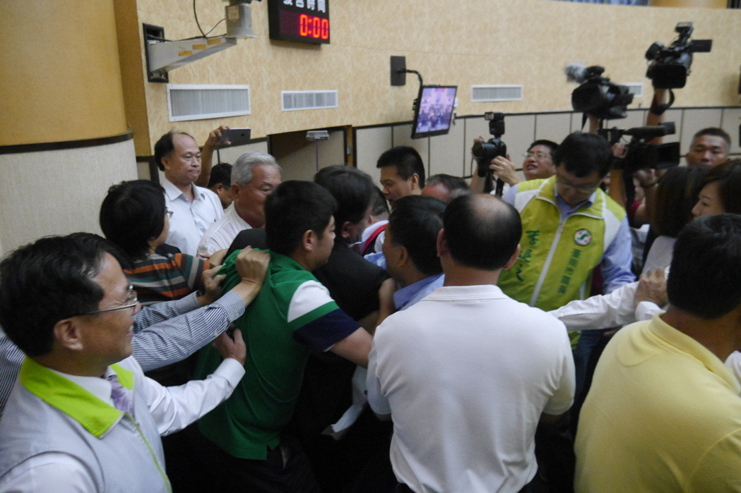 �����h�h�T��������h�L����������ϯ�_�������h�M�У��{�G�p��չ�_�������ƔD