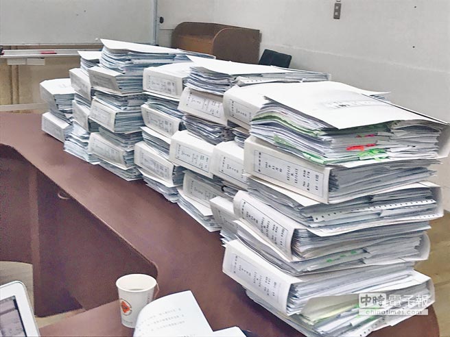 �n������H�ϻ����_ӛ�ߕ������[�����ԣ����Z���Ƕ��ھW·���������ġ�С�T������