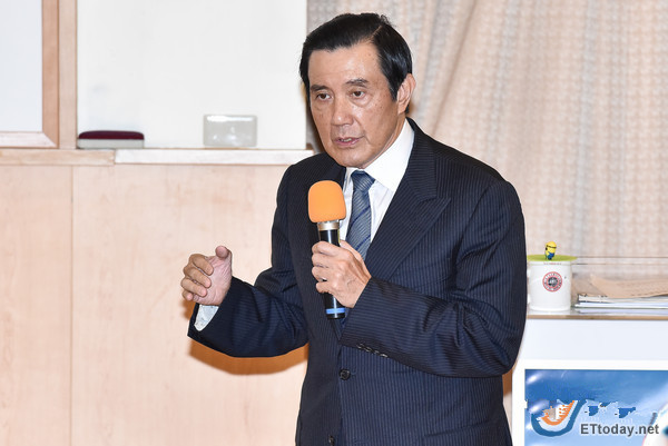 羅智強(qiáng):民進(jìn)黨為關(guān)馬英九已開(kāi)始“洗風(fēng)向工程” 羅智強(qiáng):民進(jìn)黨為關(guān)馬英九已開(kāi)始“洗風(fēng)向工程”