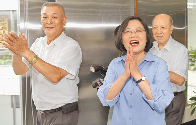 ��Ӣ�ģ��ң����x�r���ݕ��_�����r��