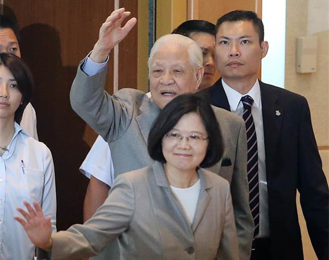 Ч��"���"! �̮��ֱ��Ҽ��ڽ���ձ��˞�ʳƷ����