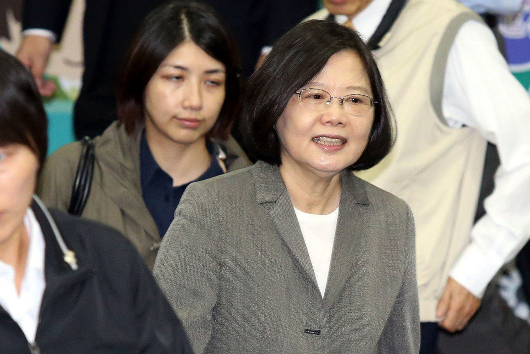 ��Ӣ��29�������ϯ���Ҹ����� ������á�����ՆT���·��������Ո����