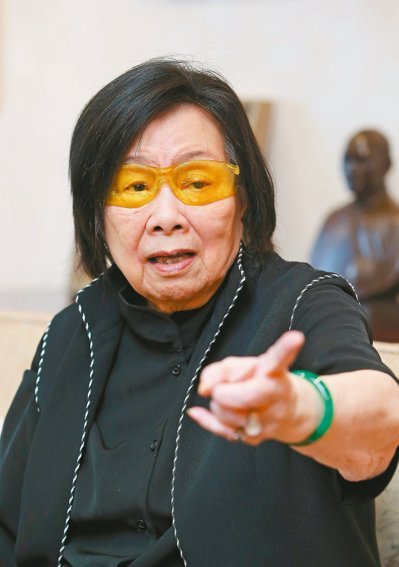 ���D(li��n)��(hu��)��ί������(y��n)پ��16�ս��܌�(zhu��n)�L����(du��)�ڡ��D(li��n)��(hu��)����?y��n)����M(j��n)�h��(d��ng)�ֲ��(gu��)���h�h�a(ch��n)������������ԩ