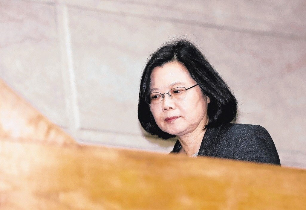 �_�Ǐ�����Ӣ������ȫ�o ֻ�������Y��ʯ