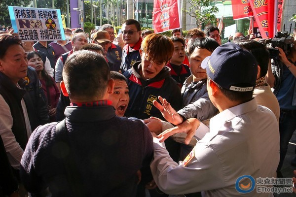 �G�I��������������Ӣ����������������񱊿��h����