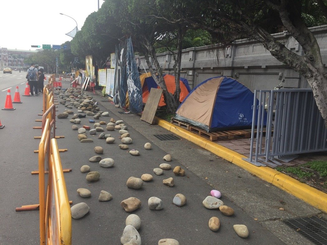 �������ͨ����ĭ�����ƣ���Ӣ���k������߅׃���h¶�I�^(q��)