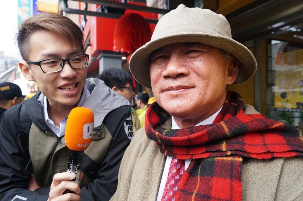 �����RӢ�ŕr�ڽ^ʳ���� ���挦���M�h�M�ں�ʳ���[