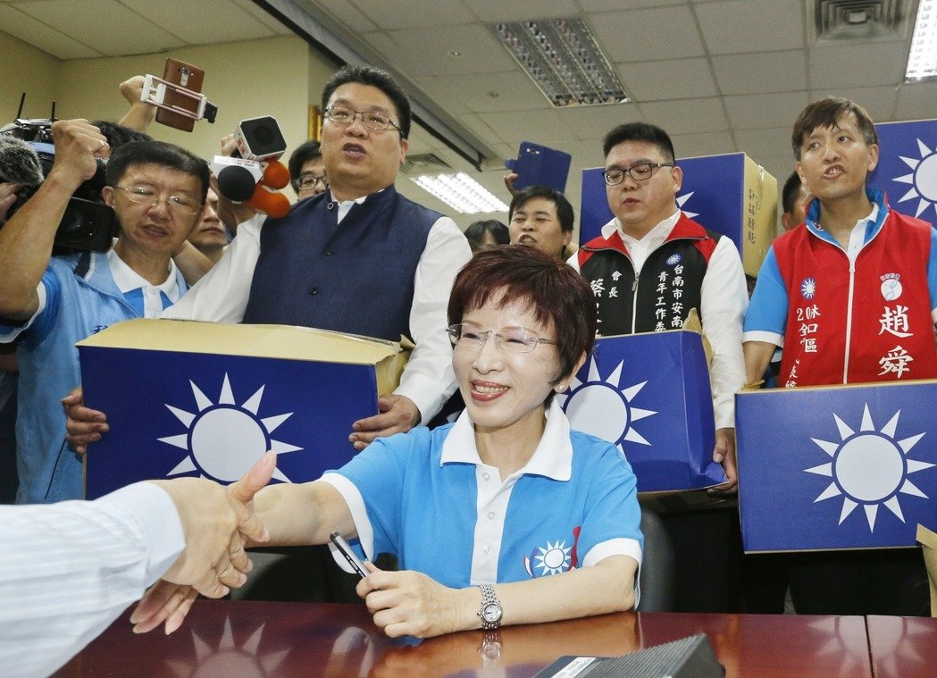 ����������Ӣ���õ��h���R�c���ͨ:��ֱ��������!