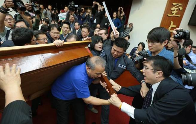 �G�I����ͨ�^"ǰհ�ݰ�" ����Ԫ:"̫ꖻ�"����ȥ��?