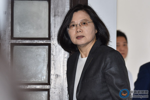 ���_WHA���T ����Ԫ����Ӣ����ȫ��(zh��)����ȫؓ(f��)؟(z��)