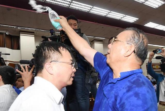 ��(gu��)���h�߹�����̮�(d��ng)��ǰհӋ(j��)������Ȼ��Ұ��Ұһ��