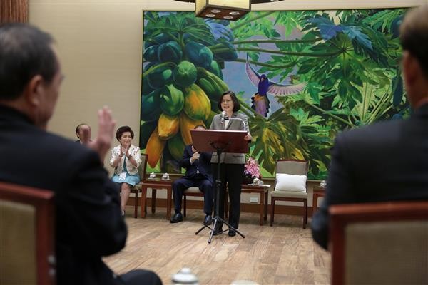 �_(t��i)���������{(di��o)���^���񱊌�(du��)��Ӣ�Ĉ�(zh��)�����겻�M��