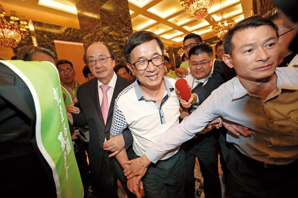 �ˮ�����Ӣ�ı�����t(y��)�����N���ػ\�c���P(gu��n)�I�ڴ�