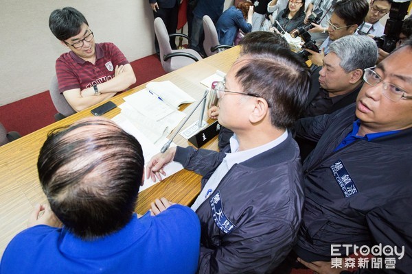 ����ġ����¡����� ���ϣ����3�f��܊����������Ժ��