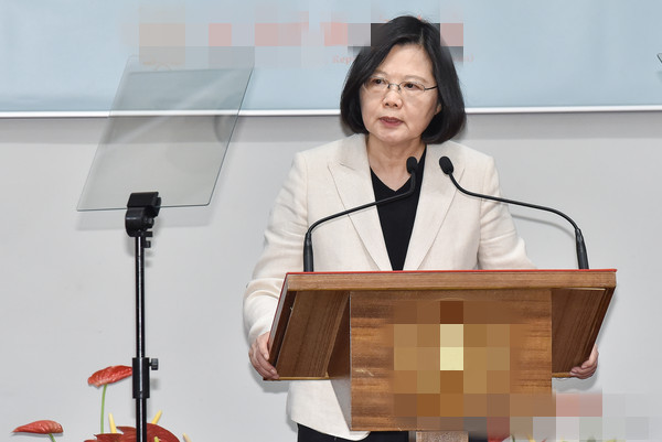 �̮��և��ظ��A�ˌ���� �Ƶ��������M�h�]���ŵı��F