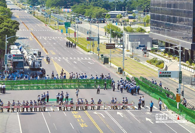 ��Ӣ���ر������񱊿��h ���S"�����o�� ������܊"