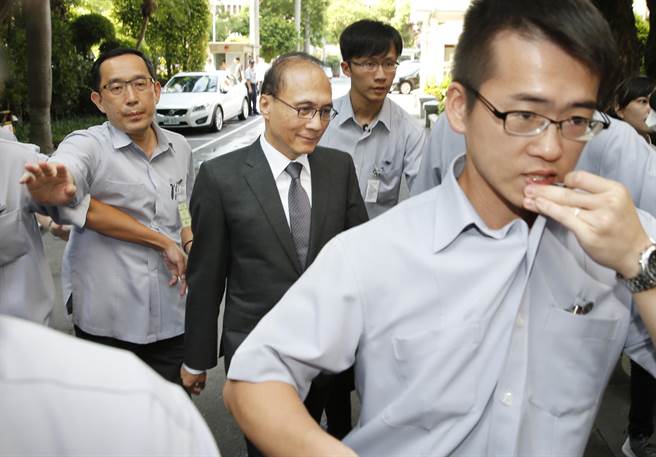 ����Ժ14�յ�2���R�r���^�m̎��ǰհ�A����������h����ί��һ�������A��������u�|·�ڵȺ򣬡�����Ժ�L����ȫ���У��ڴ����S��İ����и���悽��ֲ����M�롰����Ժ��