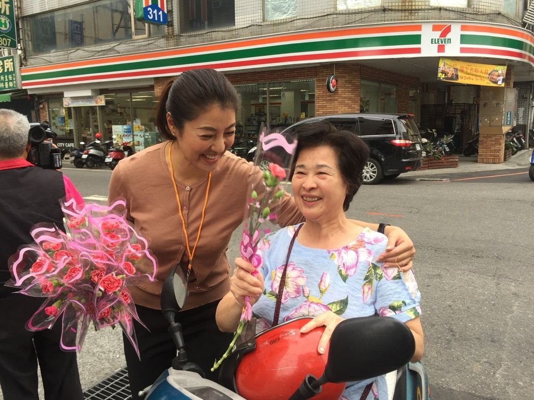 ����ί���S���A�����H����ʮ�㣬������Ͷ�h�Ľ��^����֧����څǰ����