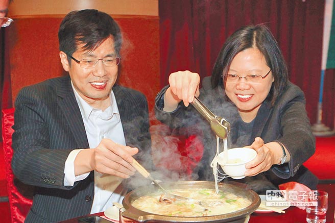 ��Ӣ�ĵ�ϵ�ӵܱ���܉ ���{˽�w˽�� �����ԕ�Ŭ��