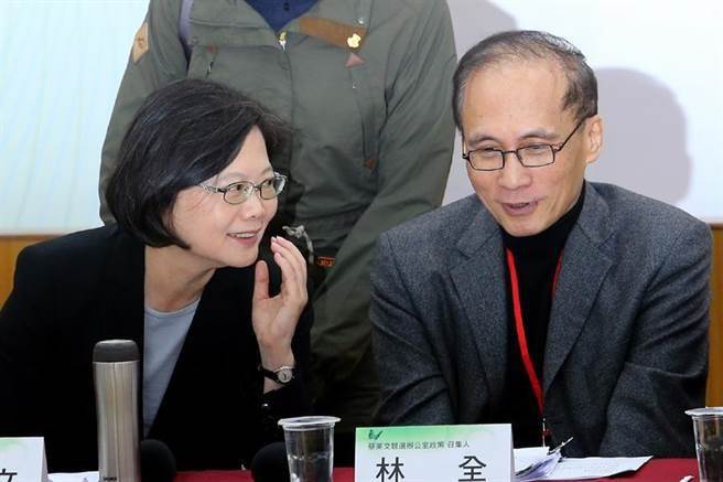 ه���9�½��Ρ��w�񡱣���Ӣ���k���ҽK�ڻؑ�(y��ng)��