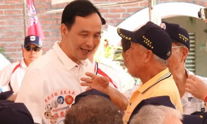 ���������L���{���@�����{��