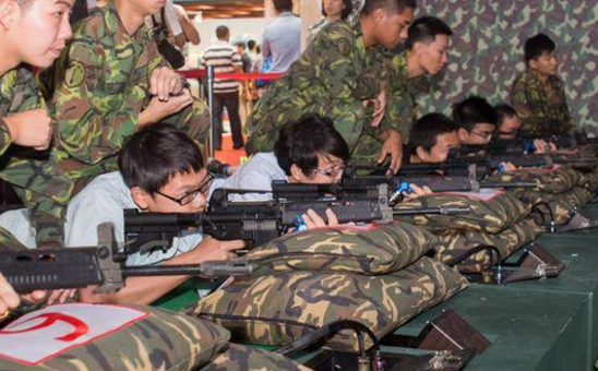 �_܊������̎�w ������Ј�1��������F�S