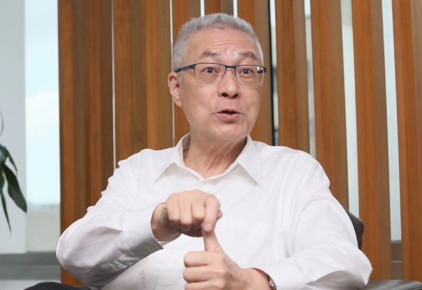 �����hʮ�h���h����ί15���״�ֱ�x ����(d��ng)�h���L����