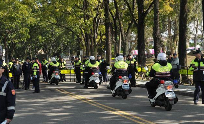 ��Ӣ�ľS������Ҏ�� �����Ѿ����`̤��Ѫ���ڹ�