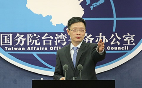 �봨����10���� �ɰ�ͬ��������������w�F���ɰ�һ���H��