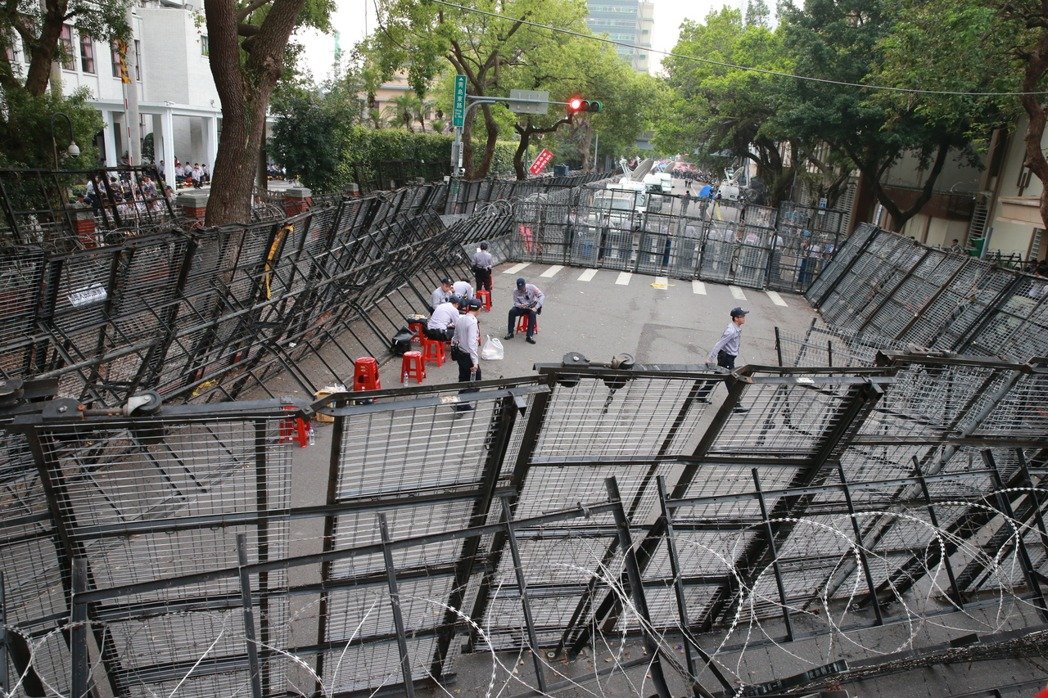 ���M�h���조�_�������L���������R��Ƭ�߻\�F�T�Ӻ�3��