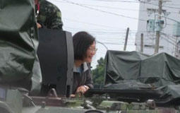 Ů���{�������׌����Ӣ��ҕ�������W���{٩�����b��܇��·��