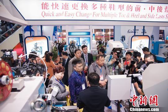 ���w�������_���^���ܚgӭ��������܎ �z