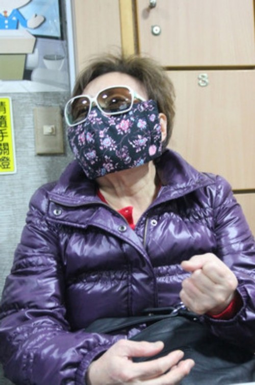 ����Ů܊��ǲ��  ĸ�����m܊�� ���ӵ�ǰ܊���Ů܊���~õ19����ǲ����Ѻ���_�еؙz��w�����~ĸ���D���f��Ů�����Բ��m���I܊������Ҳ�����Q���ڣ��������ǲ����ġ�������ӛ�����Ҕz                  103��1��19��