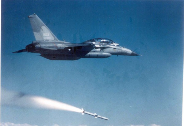 �_(t��i)܊�w������ը�����ǉ��� �_(t��i)�O(ji��n)�첿�TҪ�����{(di��o)����