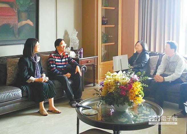 ���M(j��n)�h��ϯ��Ӣ��25�յ�����̽���ˮ�⡣���_ý���z�������Ę����