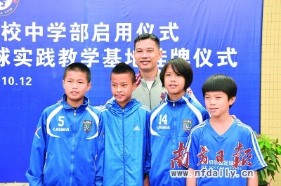 ���u����С���������У�W������Ч���г�